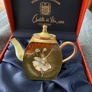 Collectible mini Tea Pot